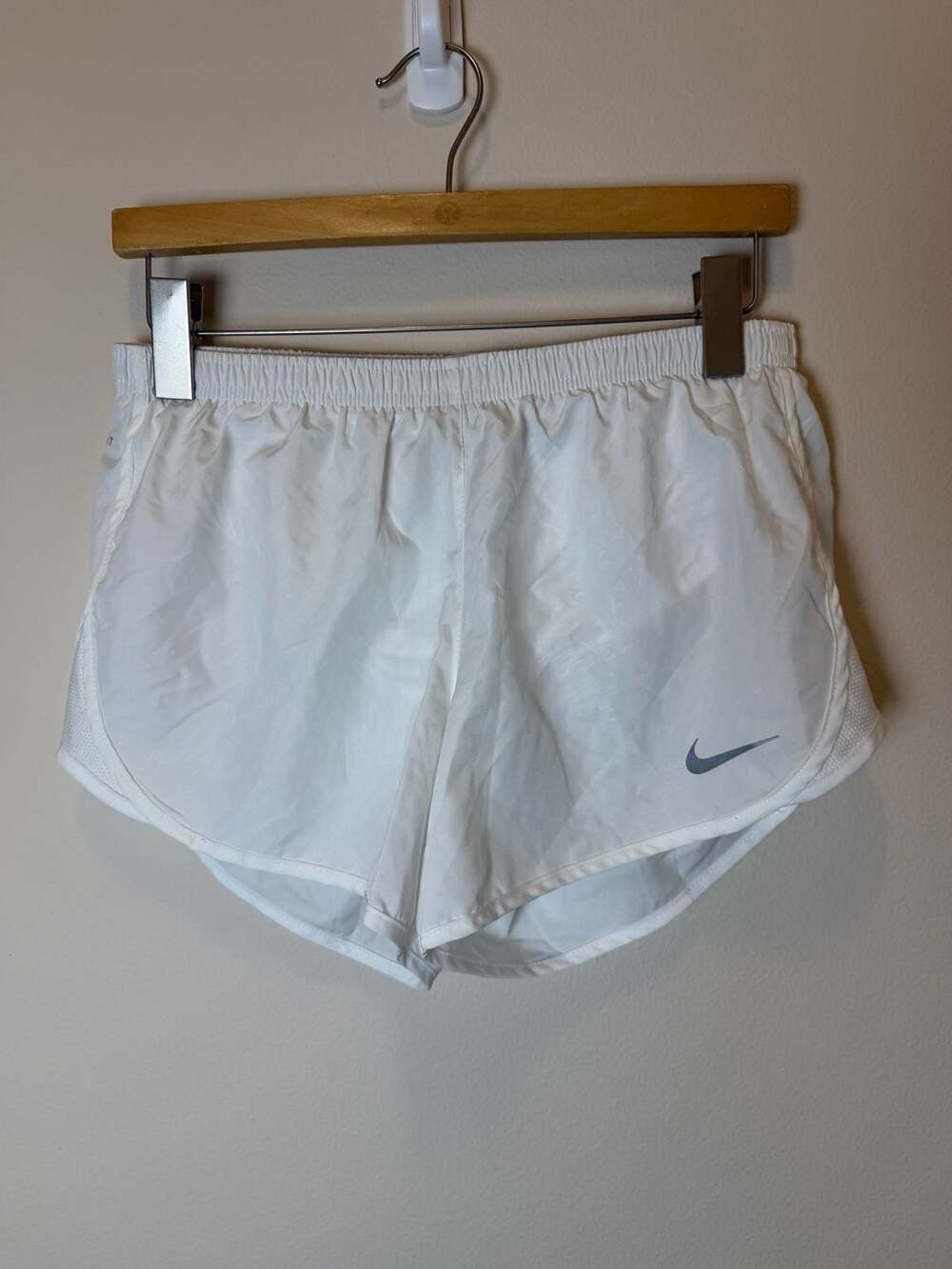 Nike Dri-FIT Tempo Running Shorts Size S White